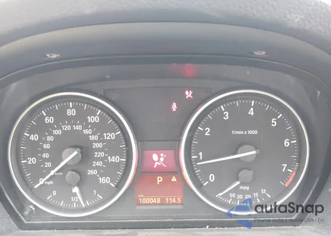 2011 BMW 328I xDrive z USA, uszkodzony, nr VIN WBAPK5C5XBF126747